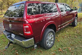 truck topper in red